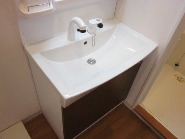 洗面設備　洗髪洗面化粧台