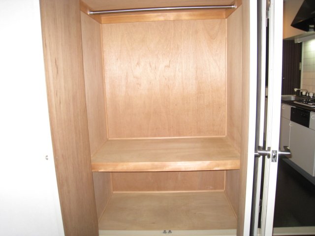 収納　同物件、別号室のものです。