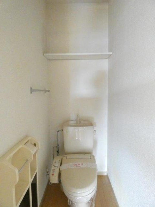 トイレ　図面と現状に相違がある場合には現状を優先