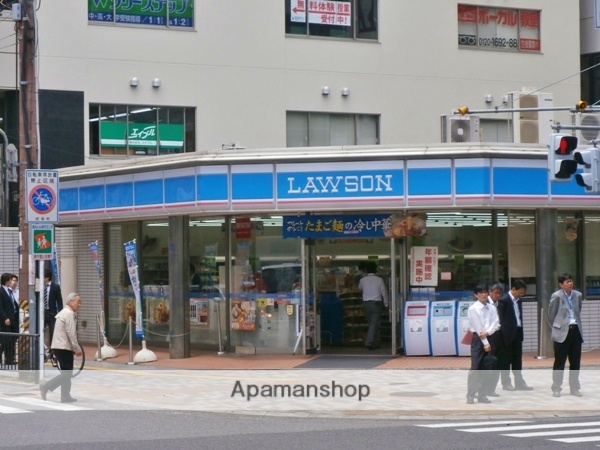 コンビニ　ローソン（コンビニ）まで72m