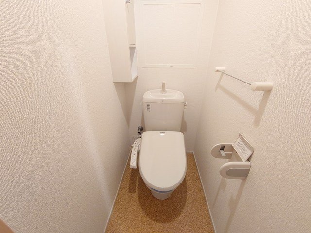 トイレ　トイレもきれいです