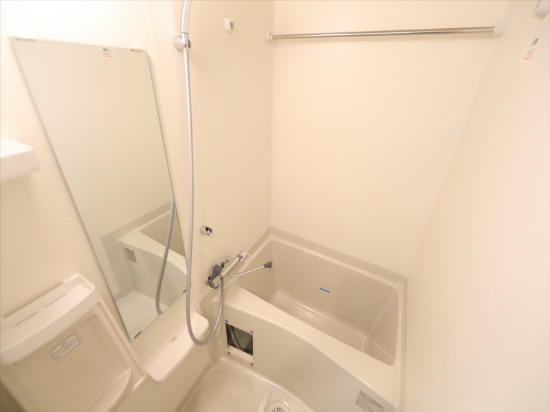 バス・シャワールーム　浴室暖房乾燥機付　24時間換気機能付バスルーム