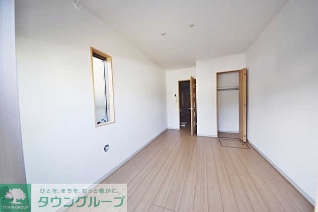 居室・リビング　二面採光のお部屋