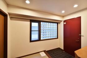 玄関　※別部屋参照