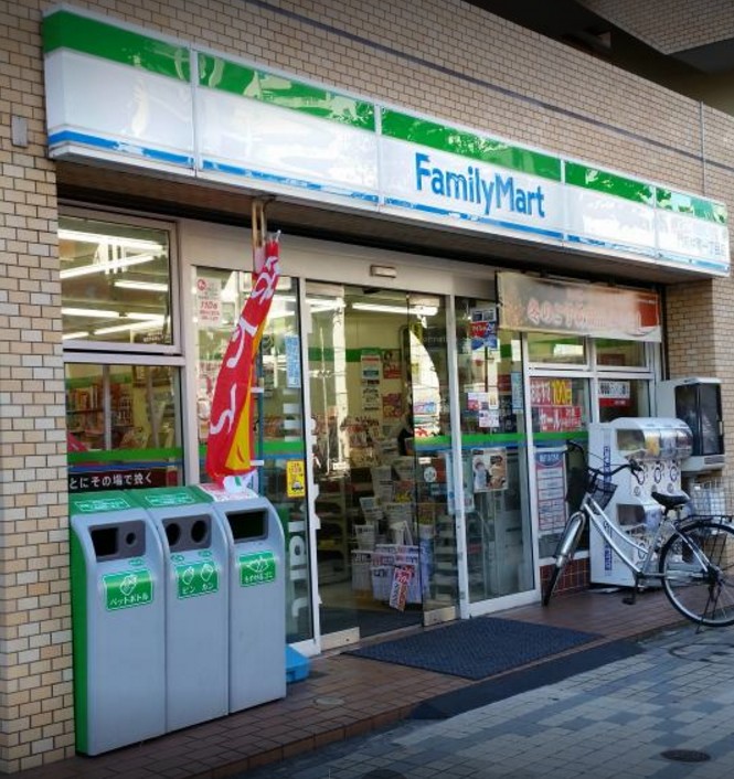 コンビニ　ファミリーマート門前仲町一丁目店（コンビニ）まで103m