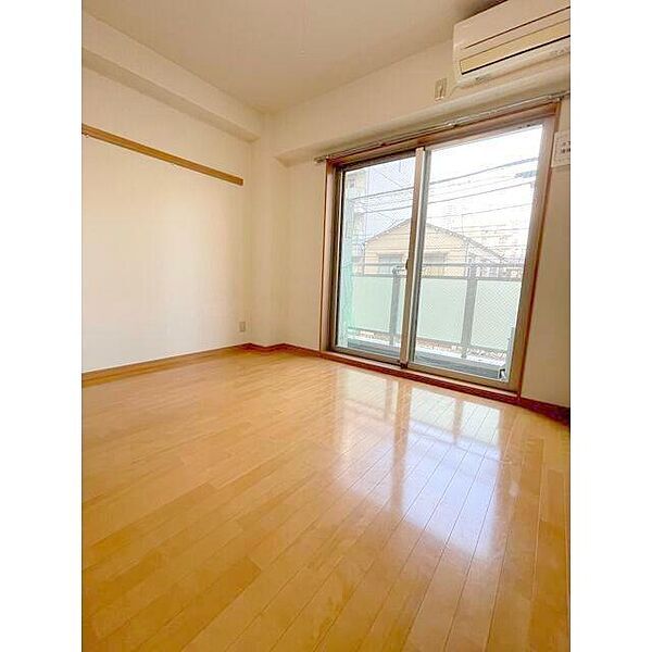 居室・リビング　セリーンライフ　荒川区東日暮里4