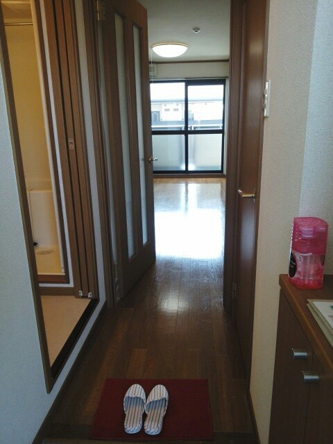 玄関　他の号室の参考画像です。