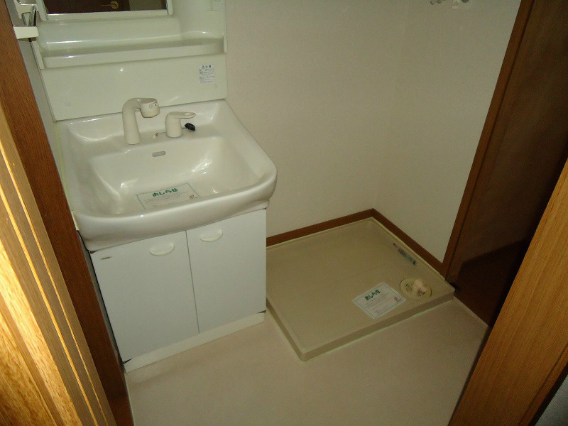 洗面設備　他の号室の参考画像です。