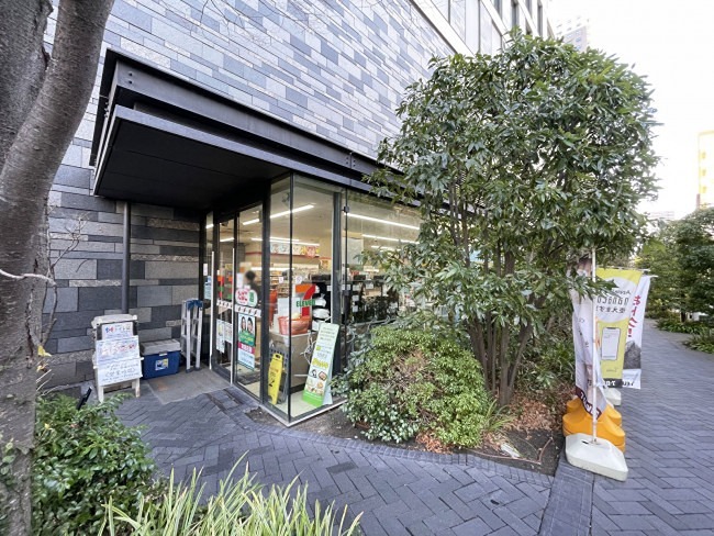 コンビニ　セブンイレブン 大阪土佐堀ダイビル店（コンビニ）まで354m