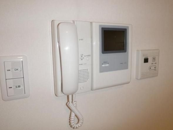 セキュリティ　ＴＶモニター付インターホン（参考）