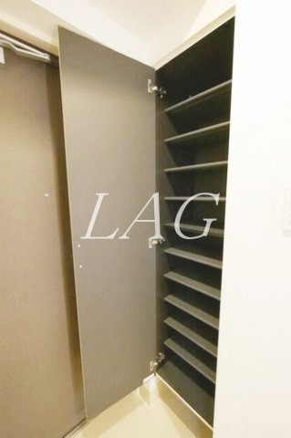 玄関　玄関です。