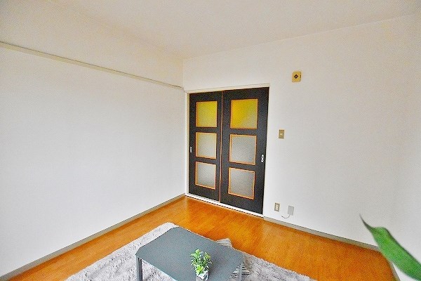 居室・リビング　★洋室6帖★