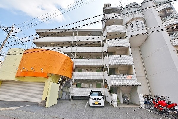 建物外観　★外観★