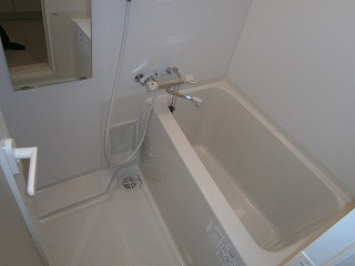 バス・シャワールーム　「バス・トイレ別です」