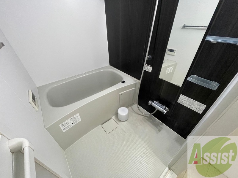 バス・シャワールーム　お風呂です。ゆっくりお風呂につかるのも体に良いですね～