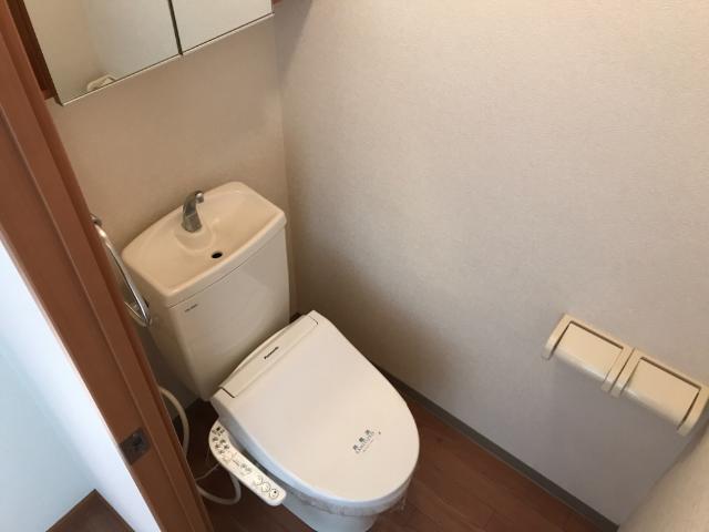 トイレ　シャワー付トイレ