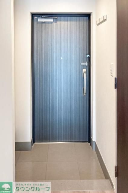 玄関　お問合せは(株)タウンハウジング赤坂店へ【03-5563-…