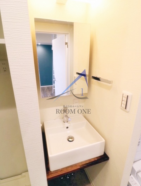 洗面設備　洗面台です。