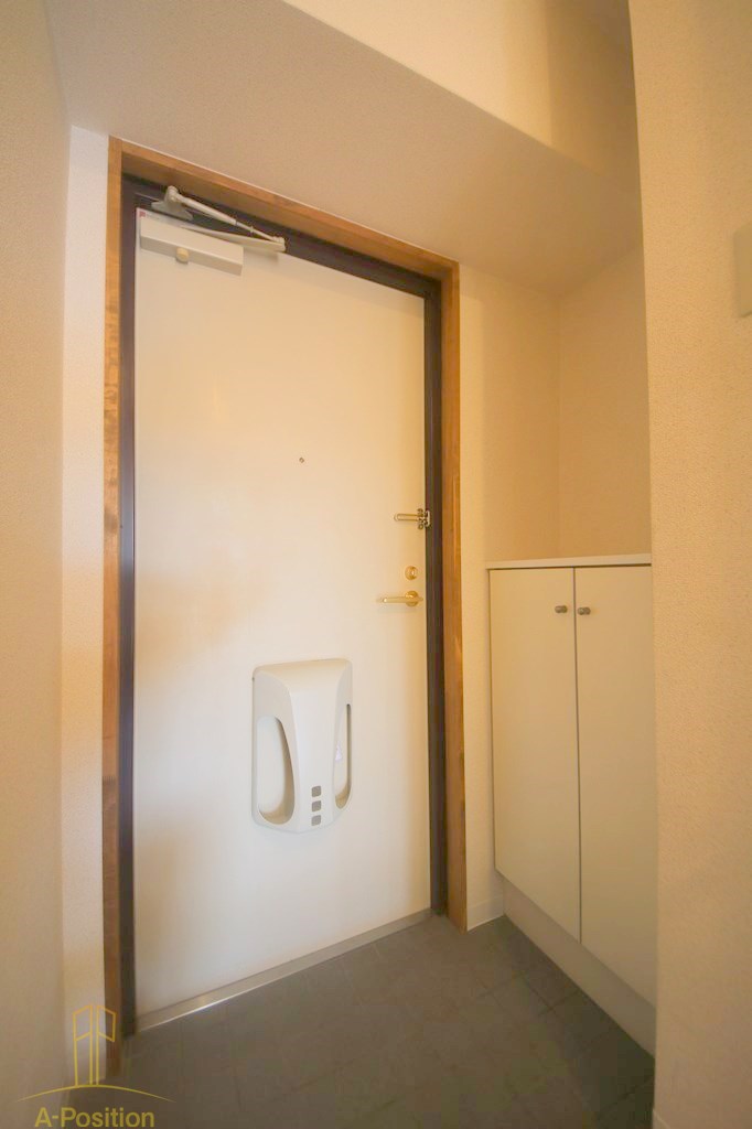 玄関　ドミール桜川