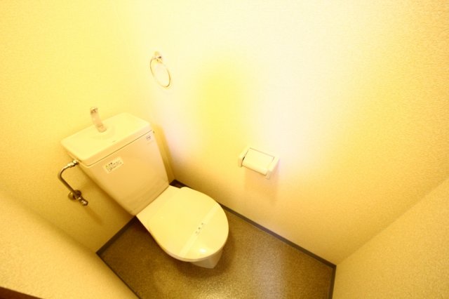 トイレ　アプローズ堂島