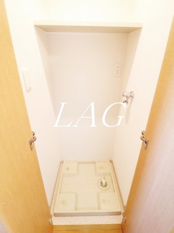 その他設備　室内洗濯置き場です。