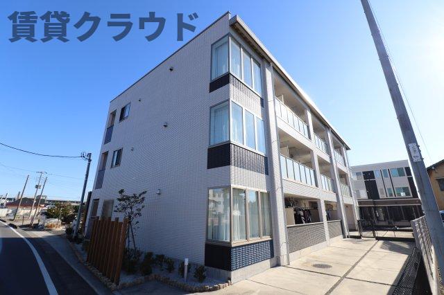 建物外観　不動産屋のイメージを変えたい！『いい部屋ネット千葉蘇我店』へ