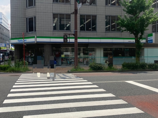 コンビニ　ファミリーマート小倉鍛冶町二丁目店（コンビニ）まで453m