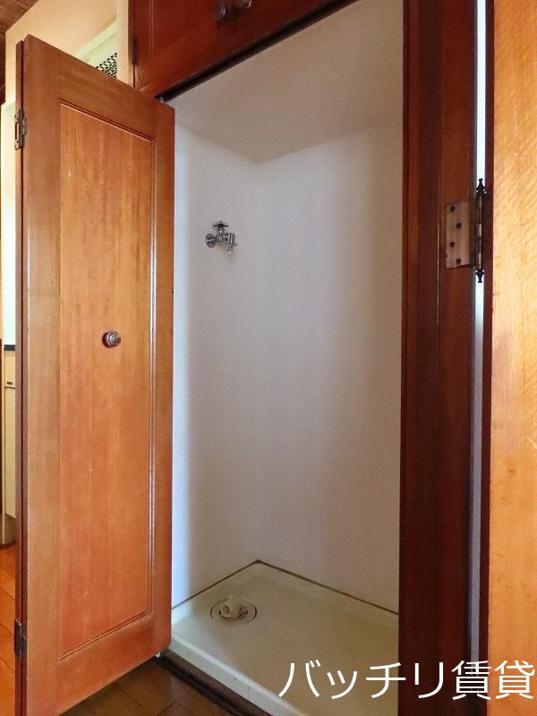 洗面設備　画像は別号室タイプの為、現状を優先いたします