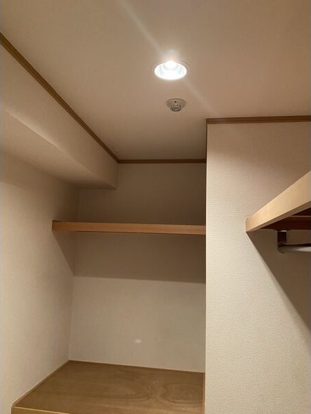 収納　※写真は同じマンションの違う部屋のものになります。