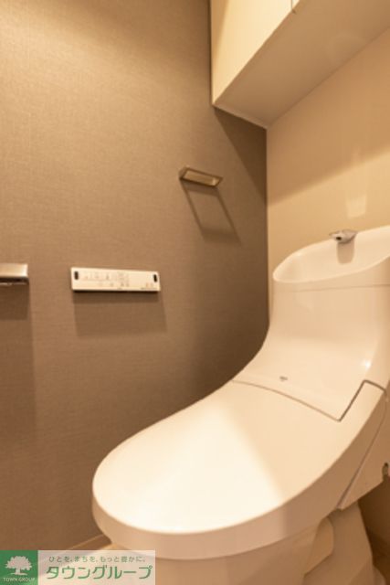 トイレ　※写真は同タイプ住戸です。