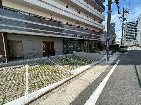建物外観　外観写真（昼）