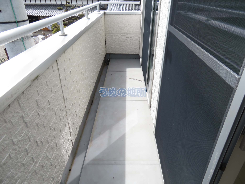 バルコニー　ベランダ