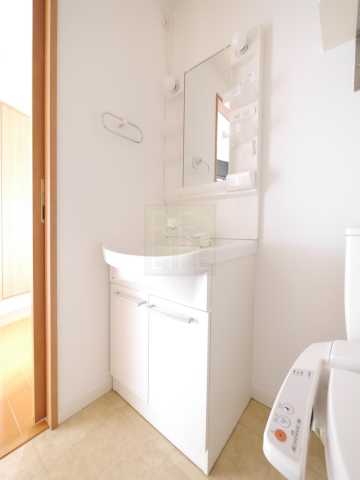 洗面設備　新宿ヤマトビル