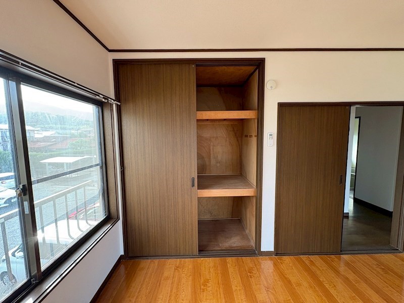 収納　反転タイプ