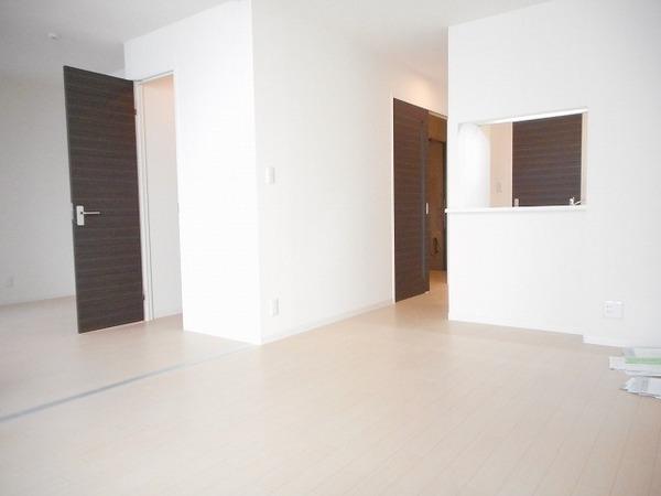 居室・リビング　カウンターキッチン！