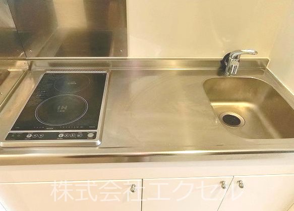 キッチン　2口コンロ付です。