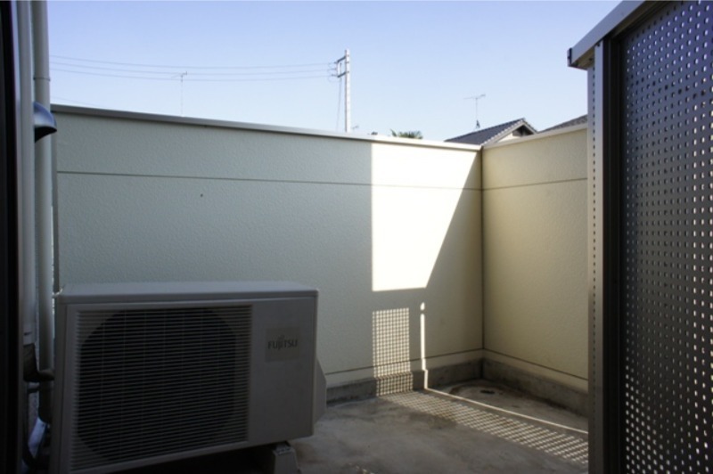 バルコニー　図面と現状が相違がある場合には現状を優先．．．