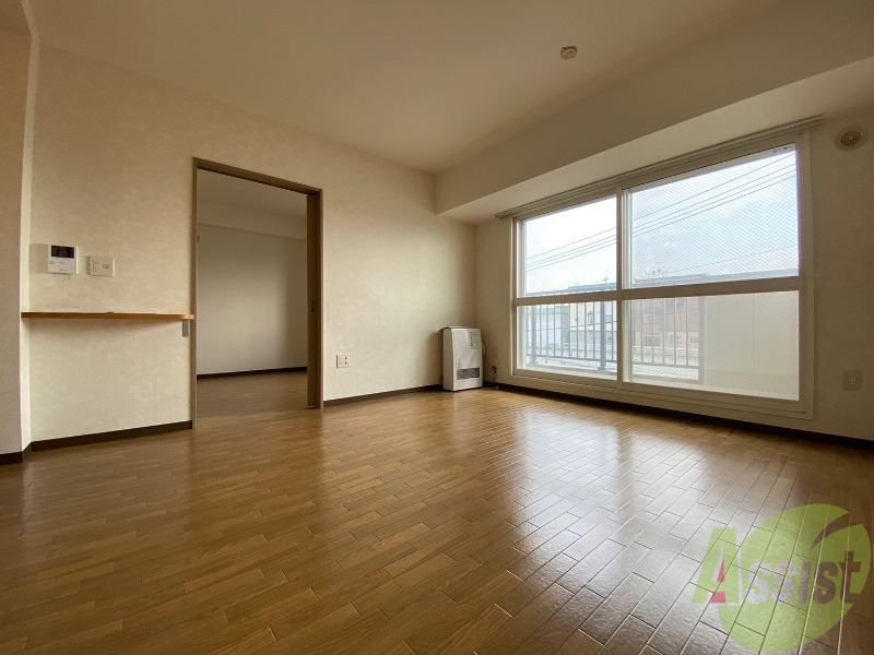 居室・リビング　広くてキレイなお部屋が広がっていて、充実した生活が送れそう