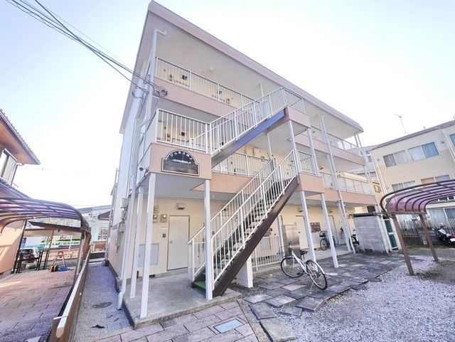 建物外観　★お部屋探しはタウンハウジング多摩センター店まで★