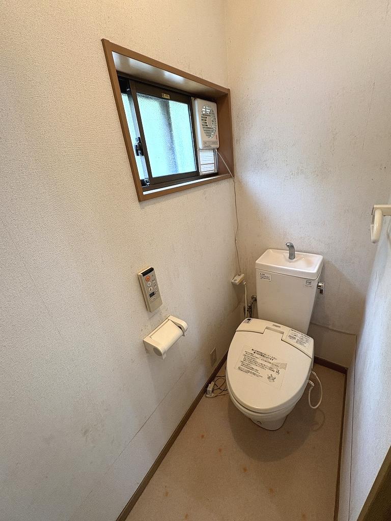 トイレ　参考写真