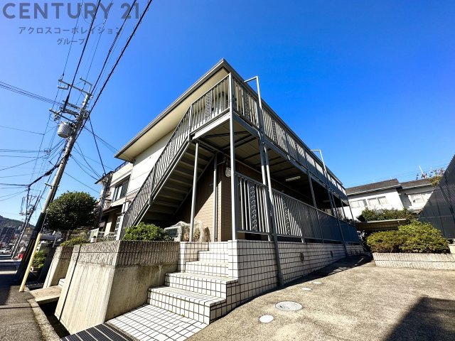 建物外観　TVモニター付きインターホンで安心！
