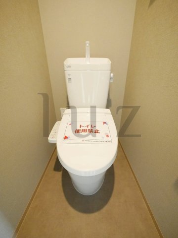 トイレ　清潔感のあるトイレです