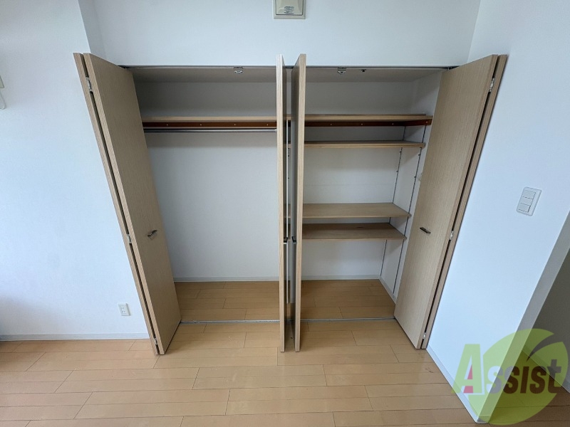 収納　収納もバッチリあるのでお部屋が片付きますよ！