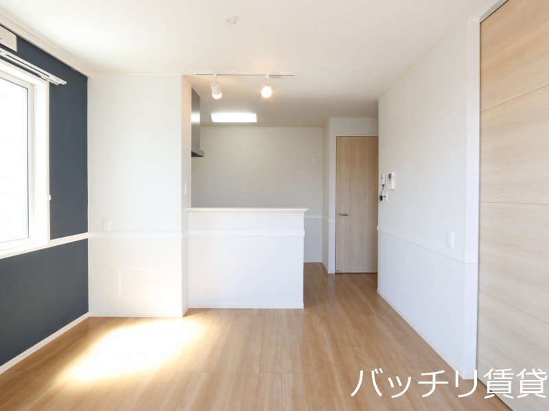 居室・リビング　同シリーズの別号室の画像。現況優先