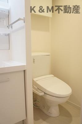 トイレ　清潔感のあるトイレです