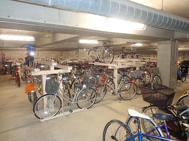 駐車場　駐輪場