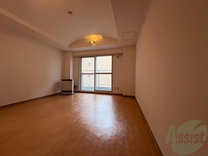 居室・リビング　広くてキレイなお部屋が広がっていて、充実した生活が送れそう。