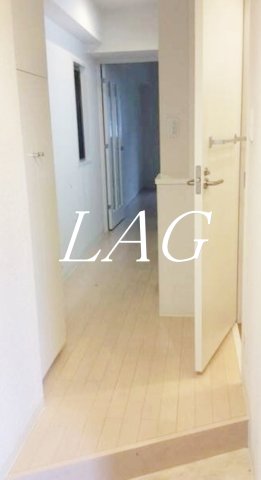玄関　玄関です。