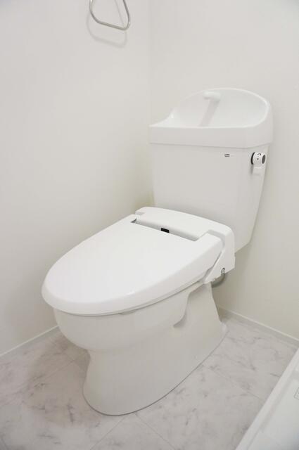 トイレ　トイレもきれいです