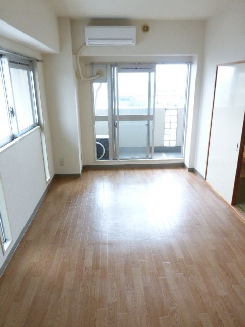 居室・リビング　※別部屋参照※